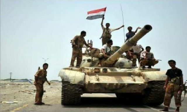 الجيش اليمني يفرض حصارا على جيوب الحوثيين وسط المخا