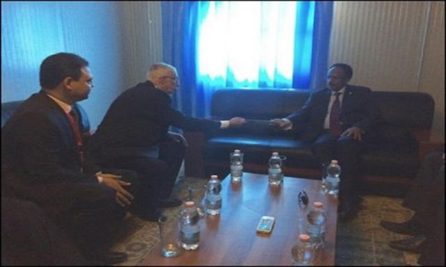الرئيس الصومالي الجديد يستقبل نائب وزير الخارجية