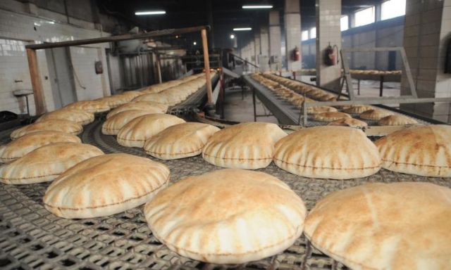 رئيس شعبة المخابز:الدولة تدعم رغيف الخبز بـ55قرشا
