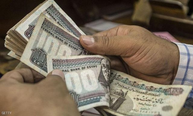 تقارير: الإقتصاد المصري يستعيد توازنه ويسجل إرتفاعًا في الاحتياطي الأجنبي وتراجعًا في عجز الميزان التجاري