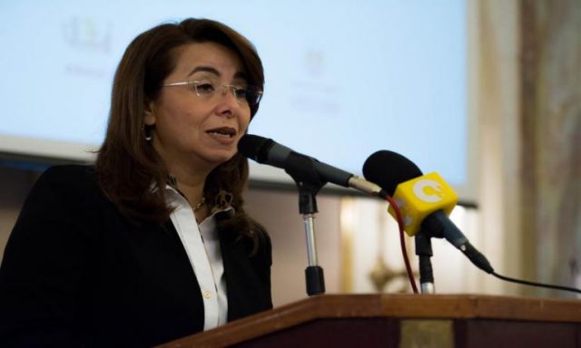 وزيرة التضامن: 1500 جنيهًا معاش استثنائي لأهالي ضحايا الكنيستين