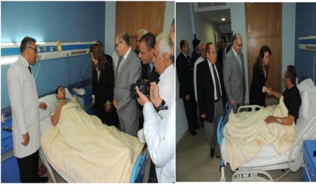 بالصور.. وزيرة التضامن الإجتماعى فى زيارة  لرجال الشرطة المصابين بمستشفى العجوزة