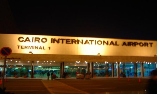 مطار القاهرة الدولي يستقبل وزير الصناعة الكاميروني