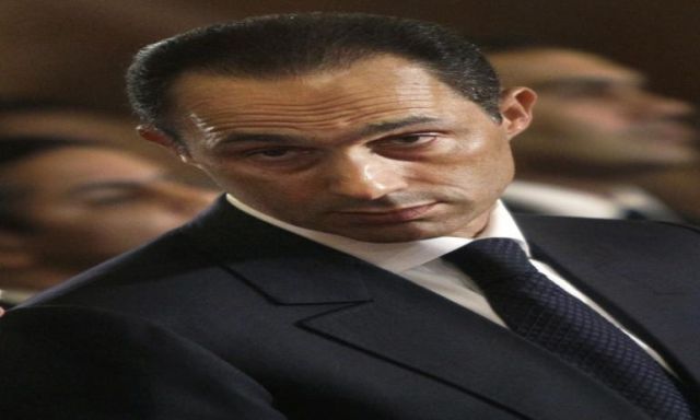 تأجيل محاكمة جمال وعلاء مبارك في قضية التلاعب بالبورصة لجلسة الغد