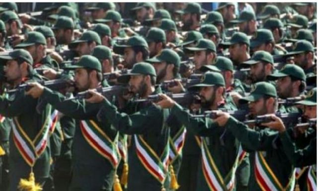 الحرس الثوري الإيراني يؤكد استمراره في إرسال مستشارين إلى سوريا