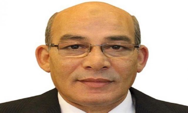 وزير الزراعة يتلقى تقريرا عن «التعديات» وموقف الأسمدة في 3 محافظات