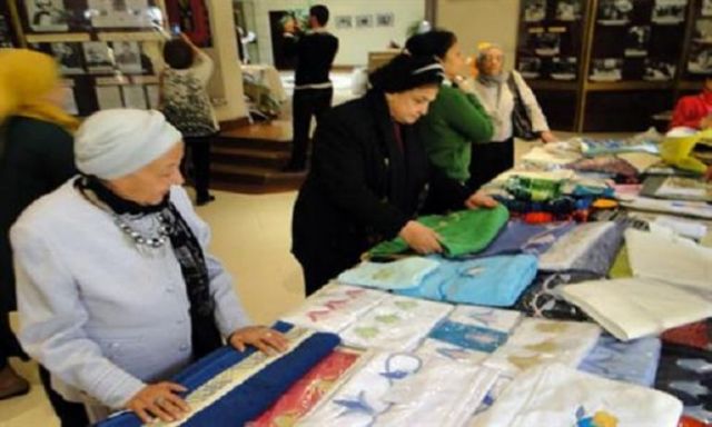 ”أهلاً رمضان ” معرض للخيامية والمشغولات اليدوية ينظمه الهلال الأحمر المصري