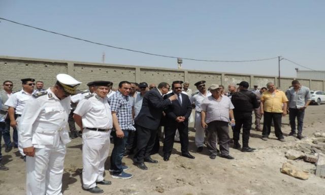 شاهد بالصور .. مدير أمن الاسكندرية  يقود حملة إزالة تعديات على أراضى الدولة