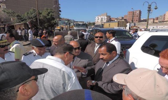 بالصور .. مدير أمن الاسكندرية يقود حملة إزالة تعديات على أراضى أملاك الدولة بالدخيلة