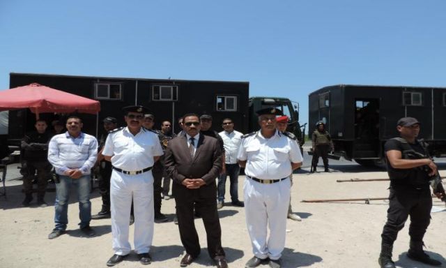 بالصور .. مدير أمن الاسكندرية  يقود حملة إزالة تعديات على أراضى الدولة غرب المحافظة