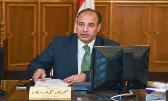 بالصور .. سلطان يشارك في الجلسة الثالثة عشر لمجلس إدارة جامعة الإسكندرية