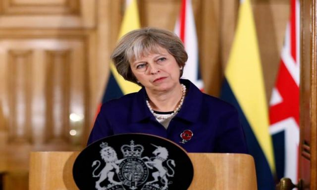 فشل محادثات تشكيل الحكومة البريطانية يهدد المستقبل السياسي لتيريزا ماي