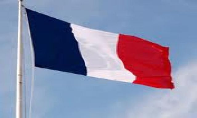 فرنسا تعرب عن قلقها بسبب الأزمة بين أرمينيا وأذربيجا
