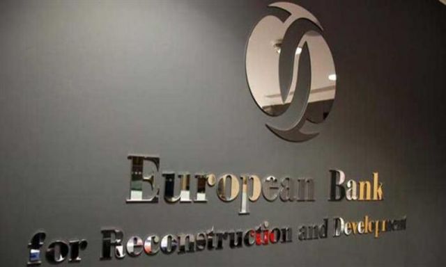 بحث التعاون بين البنك الأوروبي لإعادة التعمير والحكومة المصرية