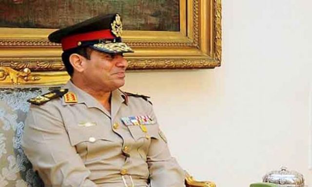 تدريب بريطاني لقوات الجيش المصري حول أهمية الابتعاد عن السياسة