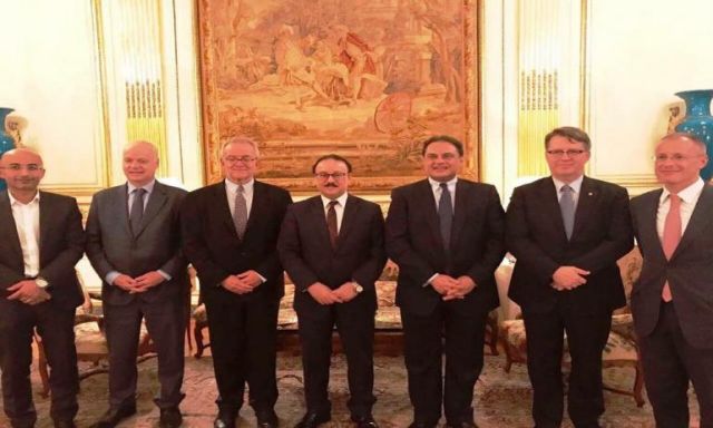 قيادات مجموعة اورنچ العالمية يستقبلون وزير الاتصالات المصري  المهندس ياسر القاضي بمقر الشركة في باريس
