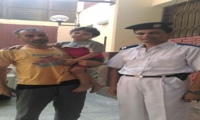 شرطة النقل والمواصلات تعثر على طفل عمره 5 سنوات بمحطة حلوان لمترو الأنفاق