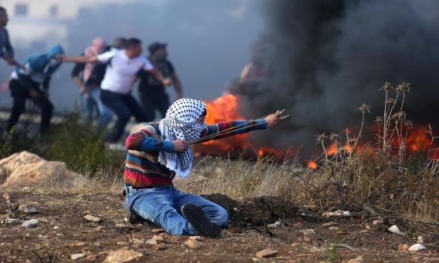 الصحة الفلسطينية: استشهاد شاب وإصابة 6 آخرين برصاص قوات الاحتلال بغزة