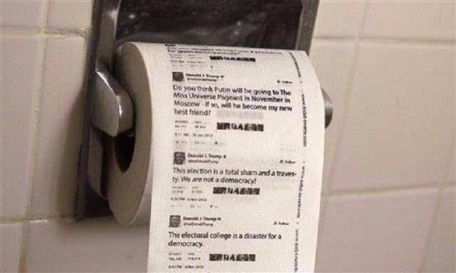 تغريدات دونالد ترامب تتحول إلي ورق حمام ونفاد الكمية بعد أيام من طرحها بالأسواق