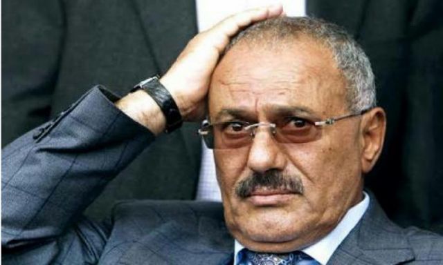 الحوثيون يفرضون الإقامة الجبرية على صالح