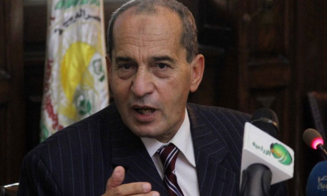 وزير الزراعة يصل محافظة كفر الشيخ لتفقد مزارع الذرة الشامية
