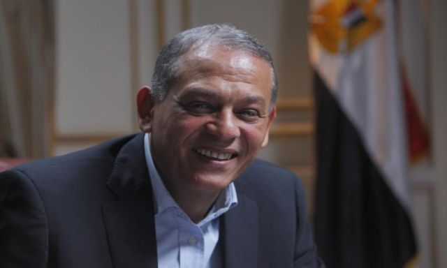 محمد أنور السادات يعلن ترشحه للانتخابات الرئاسية المقبلة