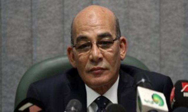 وزير الزراعة يتعهد بحل مشكلات  مزارعي سيناء