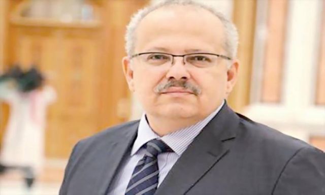 رئيس جامعة القاهرة يشيد بدور الرقابة الإدارية في مكافحة الفساد في مصر