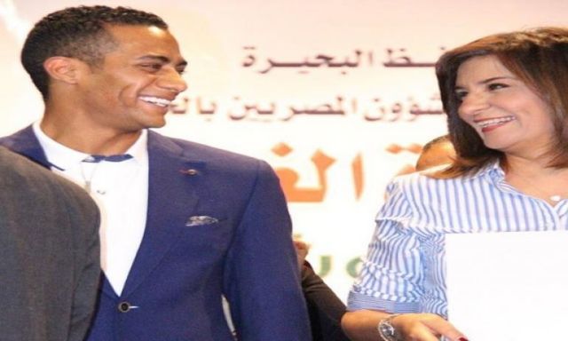 محمد رمضان بصحبة وزيرة الهجرة لدعم الشباب بمخاطر الهجرة غير الشرعية