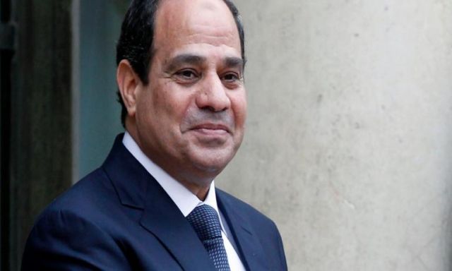 اتحاد الكرة يدعو الرئيس السيسى لحضور مباراة مصر و الكونغو