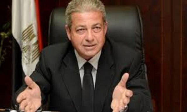 وزير الرياضة يكشف كواليس اتصالات الرئاسة في مباراة مصر والكونغو