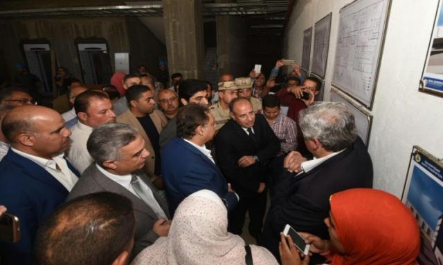شاهد بالصور .. محافظ الإسكندرية ووزير الصحة يتفقدان مشروع إنشاء مستشفي العجمي العام