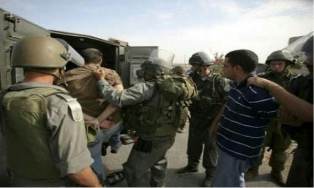الجيش الإسرائيلي يشن حملة اعتقالات في عدة مدن فلسطينية