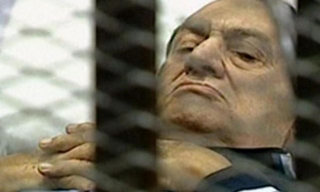 وثائق سرية بريطانية تكشف الضغوط التى مورست على مبارك قبل انسحاب اسرائيل من سيناء