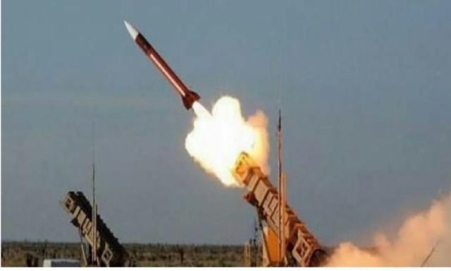 الحوثيون يفشلون في اطلاق صاروخ باليستي على مأرب