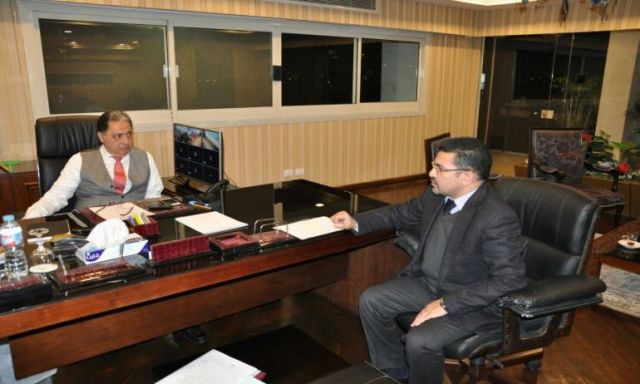 وزير الصحة يراجع خطة تنفيذ المشروعات الطبية بمحافظة الجيزة
