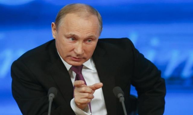 الرئيس الروسي  يوقع مرسوما باستئناف الرحلات الجوية بين ”موسكو والقاهرة”