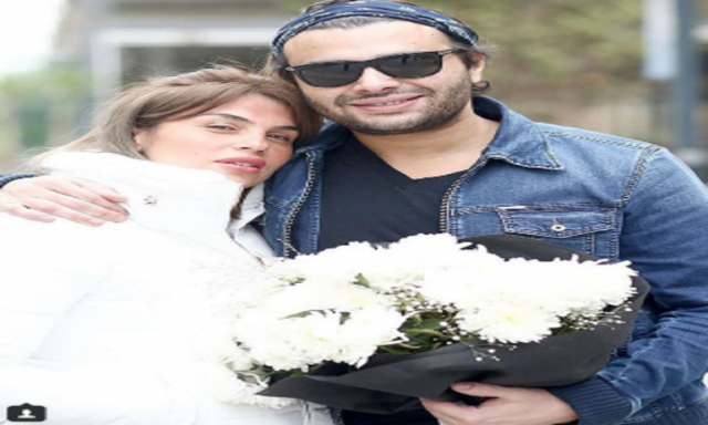 رامى صبرى يحتفل بعيد الحب مع زوجته بعد خروجه من السجن