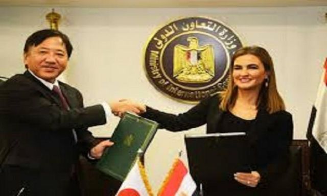 ”التعاون الدولي ” و”سفير اليابان”يوقعان قرض الـ175 مليون دولار لدعم المدارس اليابانية