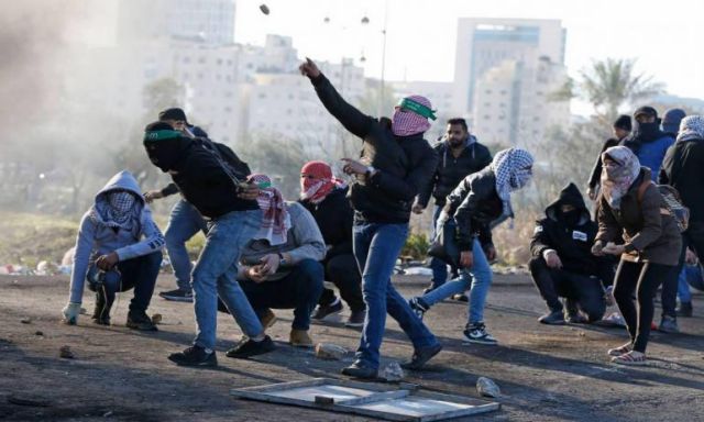 سقوط عشرات الفلسطينيين خلال قمع قوات الاحتلال لمسيرات الغضب