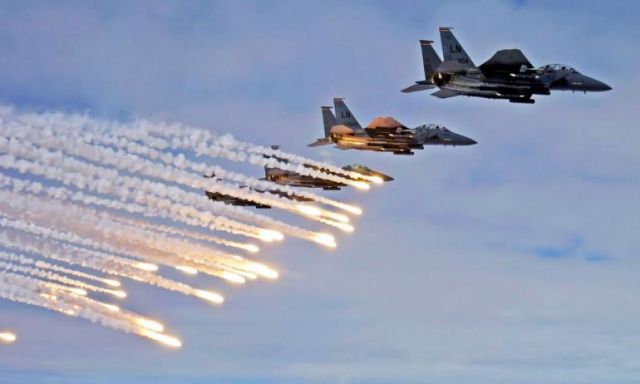 طائرات التحالف العربى تشن 13 غارة على مواقع الحوثيين بصعدة