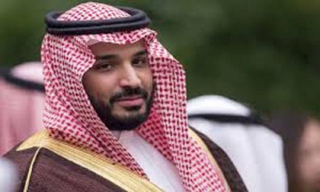ولي العهد السعودي يبحث مع وزير الخارجية الفرنسي قضايا المنطقة