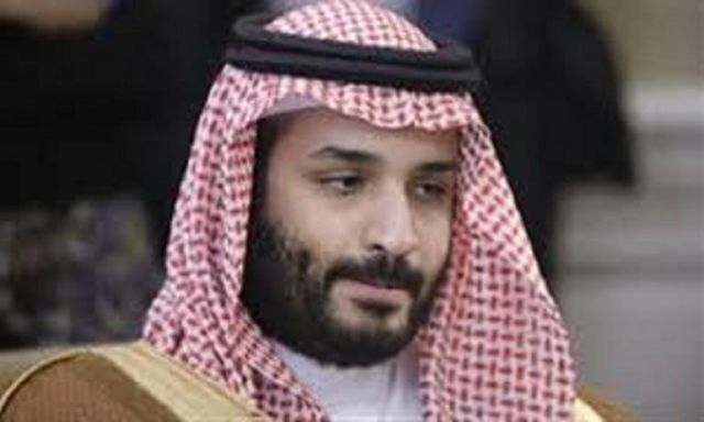 ولي العهد السعودي يعزي الرئيس الجزائري في ضحايا حادث الطائرة العسكرية
