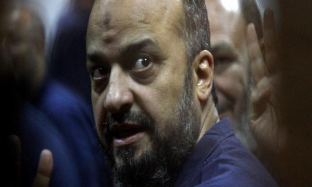 ” جنايات القاهرة ” تعاقب البلتاجى بالحبس سنة بتهمة تعطيل سير الجلسة