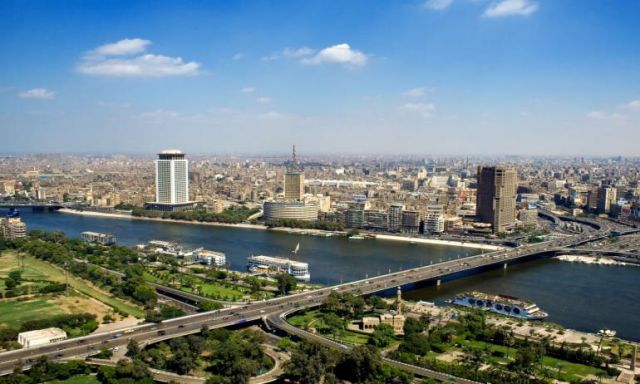 الأرصاد الجوية:  طقس الغد مائل للحرارة على القاهرة
