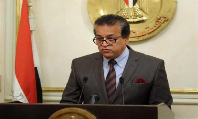عبدالغفار :  قرارات جمهورية بتعيين عدد 4 عمداء جدد بالجامعات المصرية