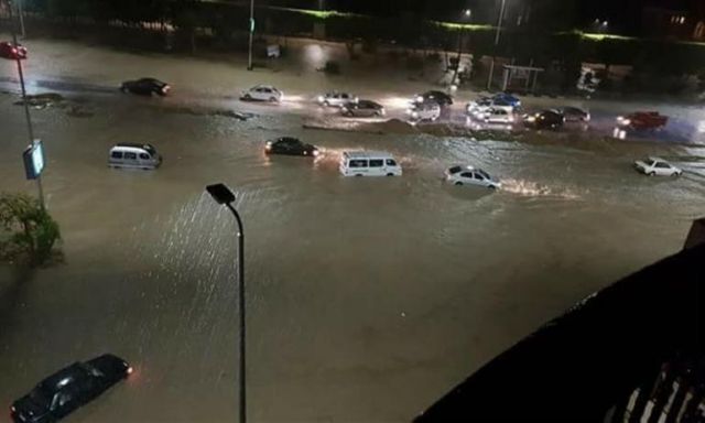 النيابة الإدارية: إهمال المسئولين تسبب في غرق شوارع القاهرة الجديدة