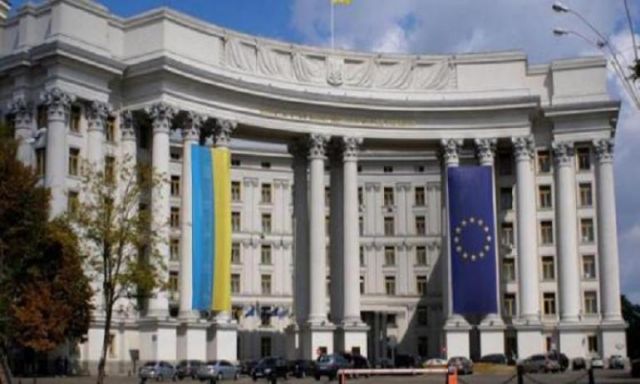 موسكو تقدم مذكرتي احتجاج إلى وزارة الخارجية الأوكرانية
