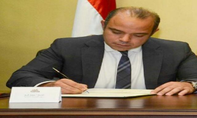 ”فريد” يُصدر قرارًا بإعادة تشكيل اللجنة الاستشارية للاستدامة بالبورصة المصرية