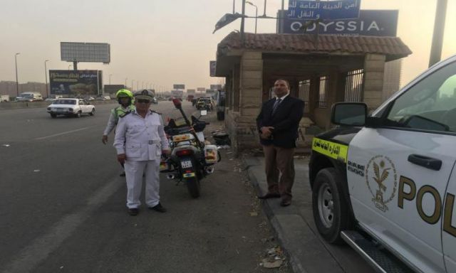 بالصور .. مدير عام المرور المركزى يتفقد الحالة المرورية قبل أذان المغرب بدقائق على كافة الطرق